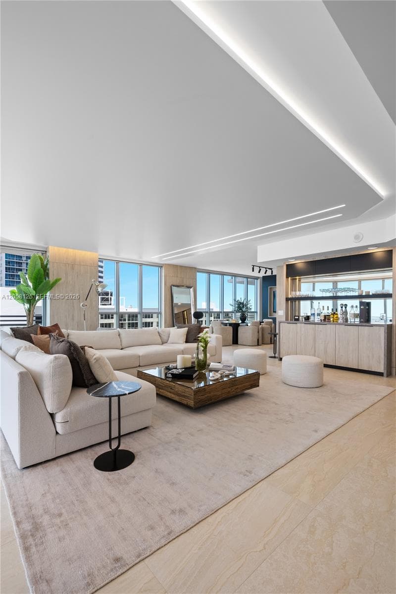 3535 S Ocean Dr 1506 photo 3