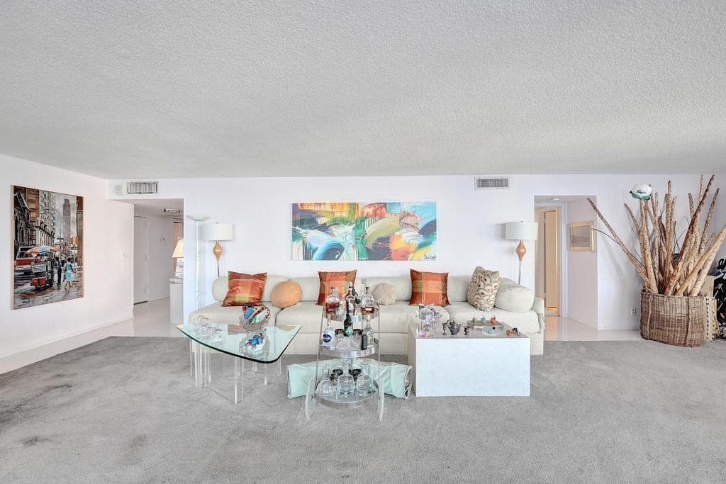 4300 N Ocean Boulevard 9H photo 11