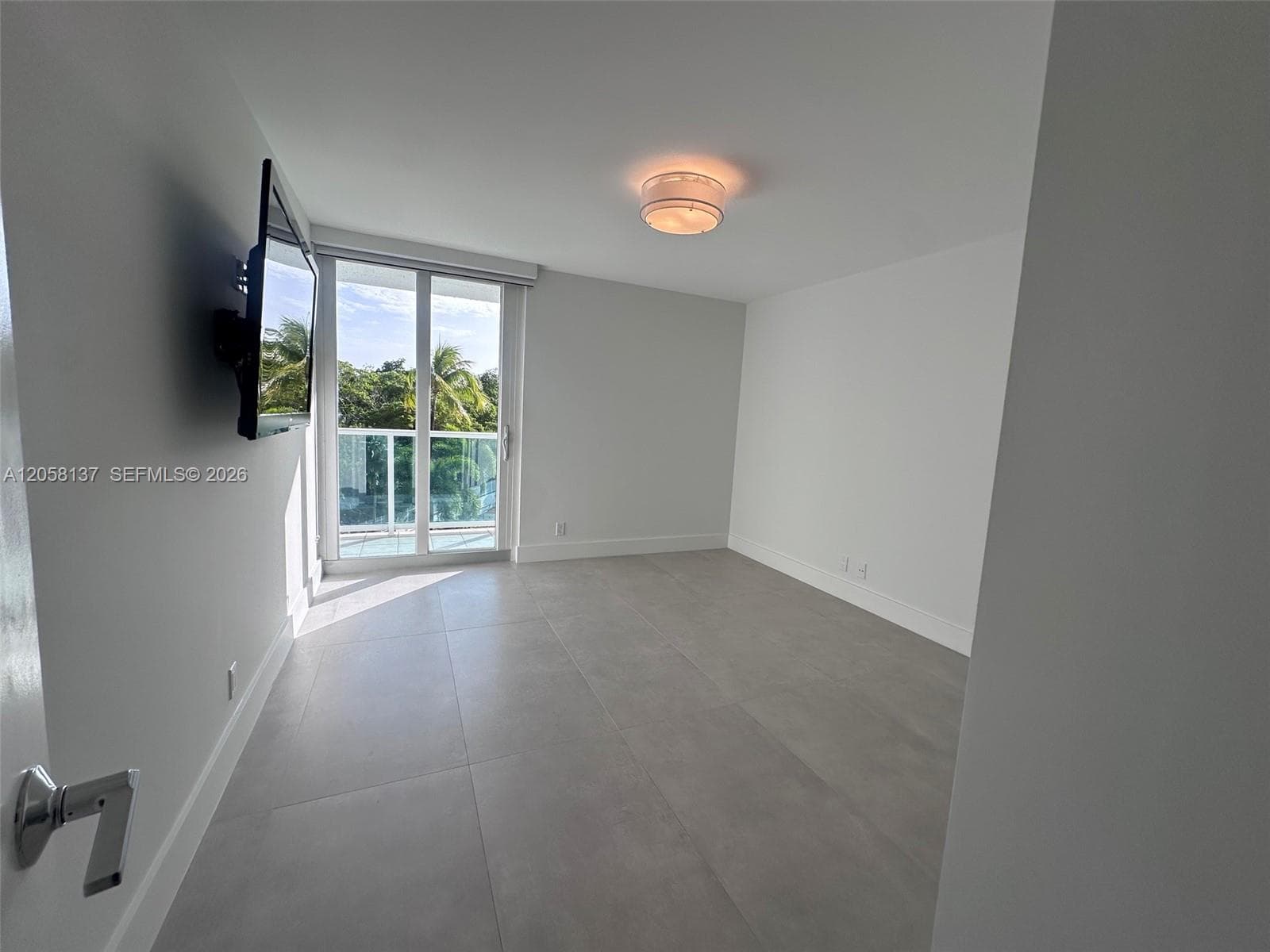 100 Bayview Dr 317 photo 12