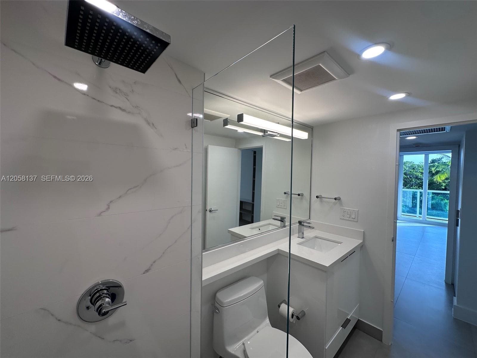 100 Bayview Dr 317 photo 11