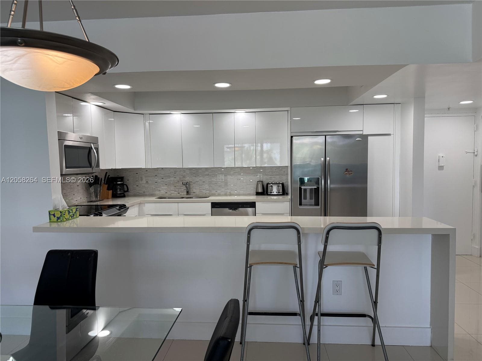 19370 Collins Ave 423 photo 8