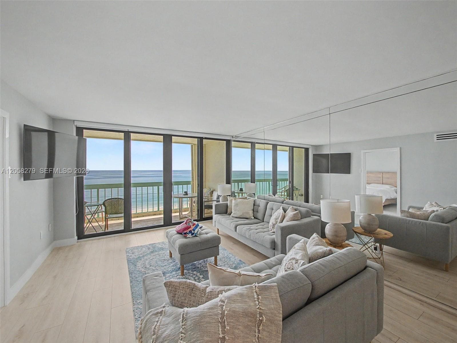 9940 S Ocean Dr 508 photo 6