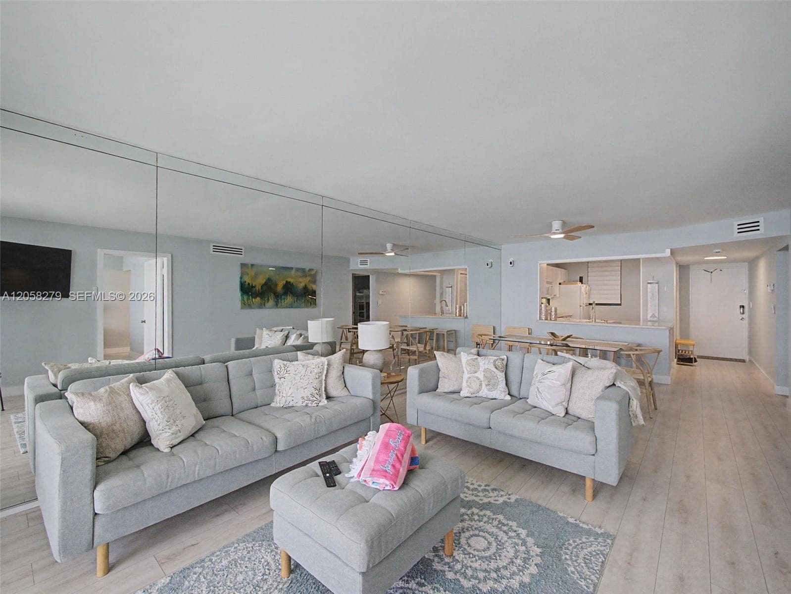 9940 S Ocean Dr 508 photo 1