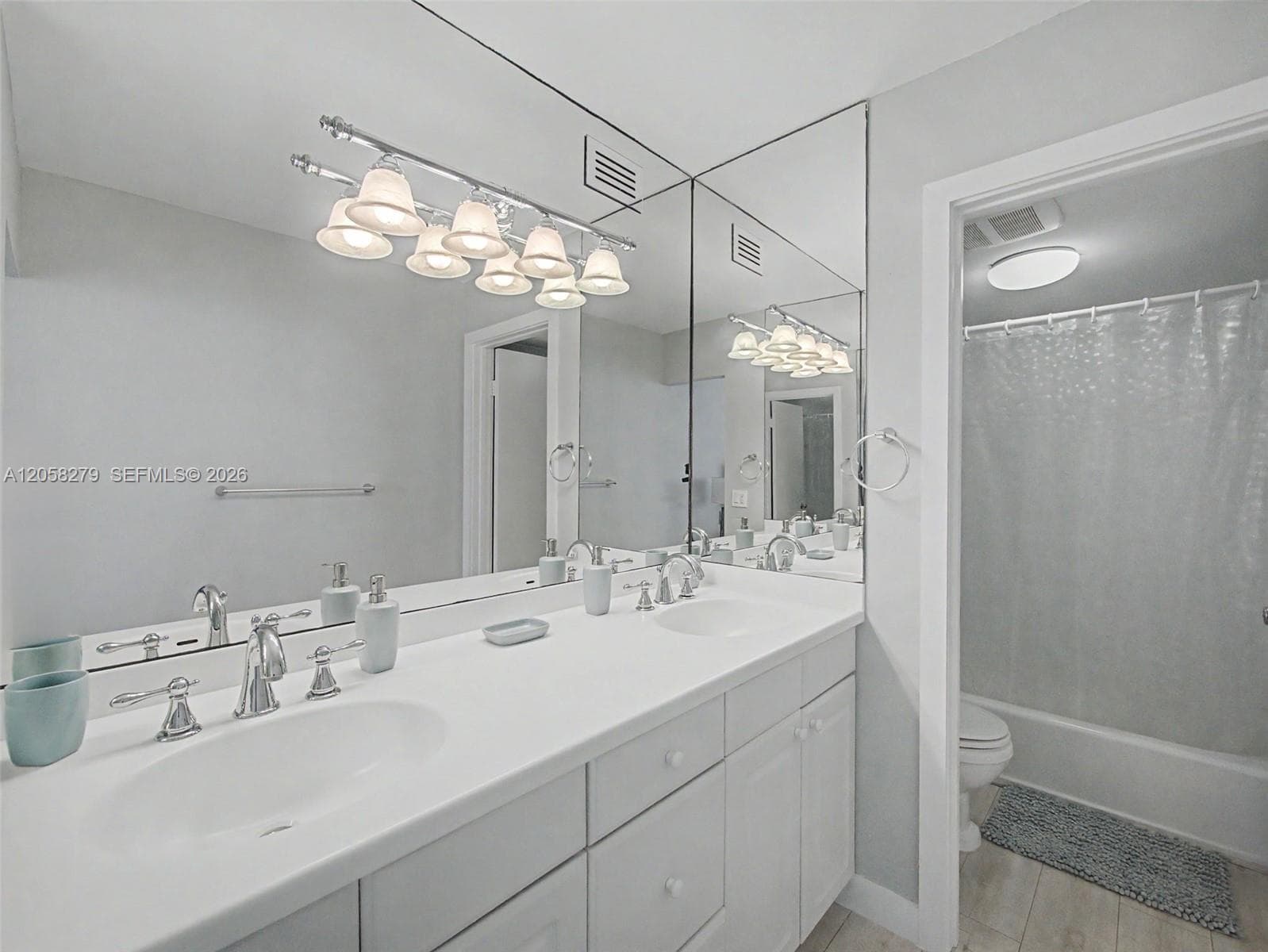 9940 S Ocean Dr 508 photo 11