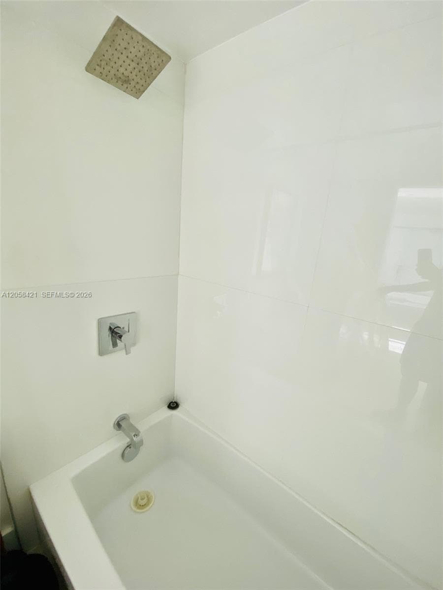 1202 photo 20