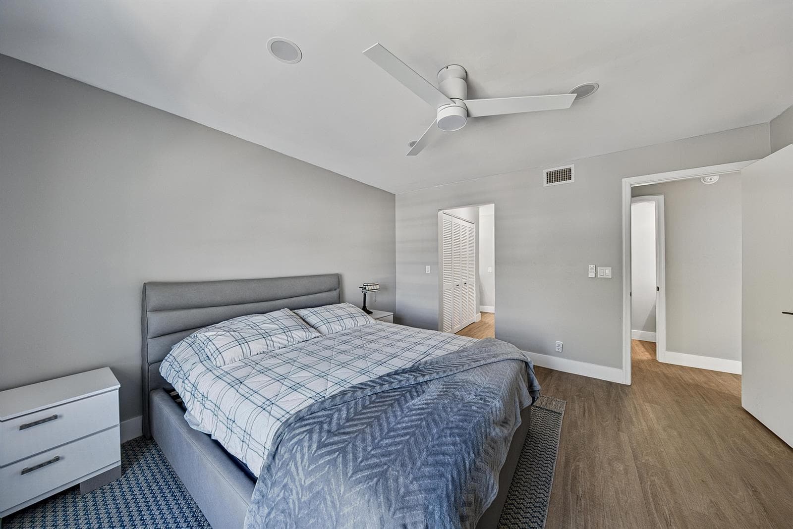 6457 BAY CLUB Drive 3 photo 20