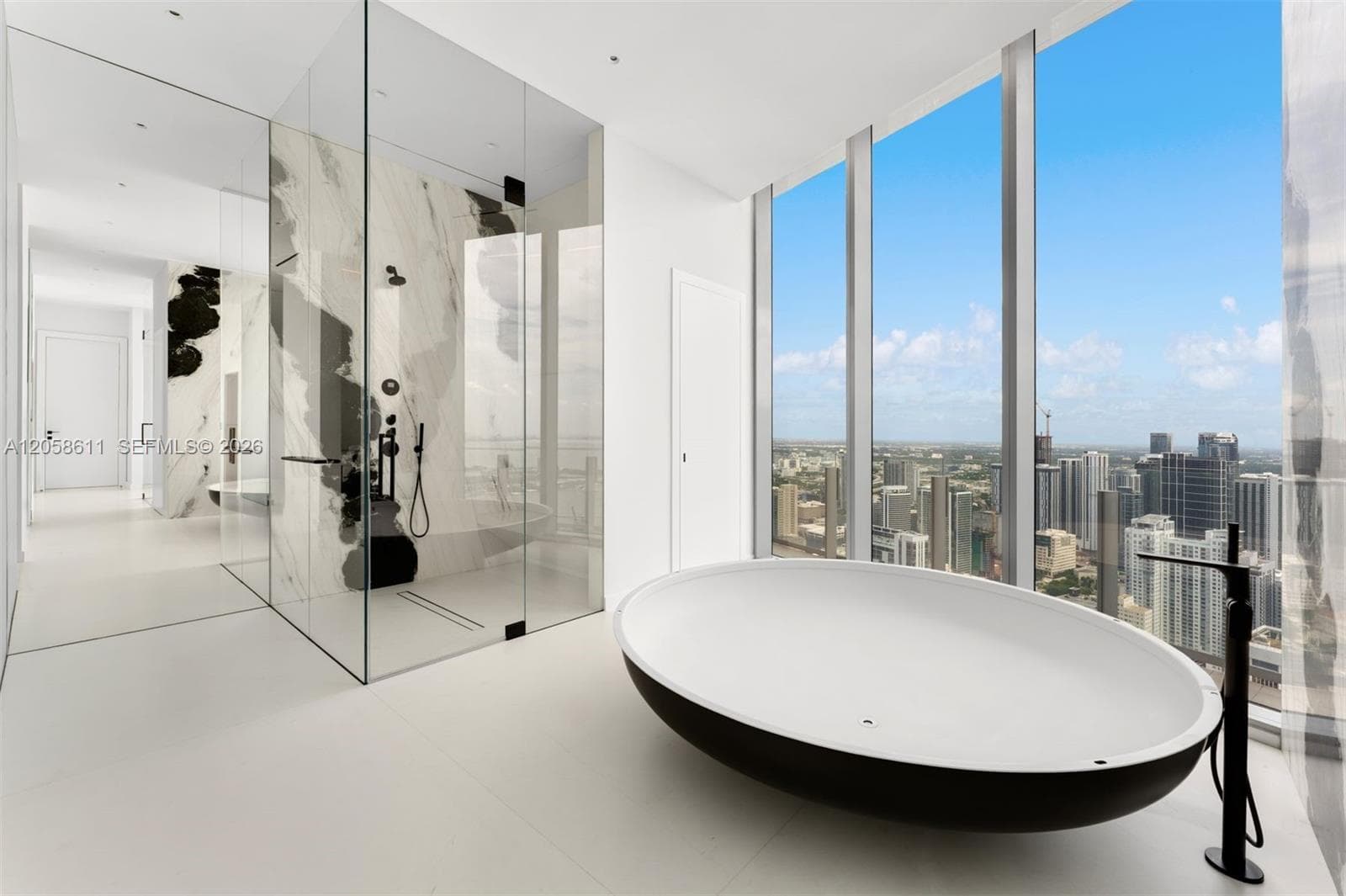 300 Biscayne Boulevard Way 5801C photo 8