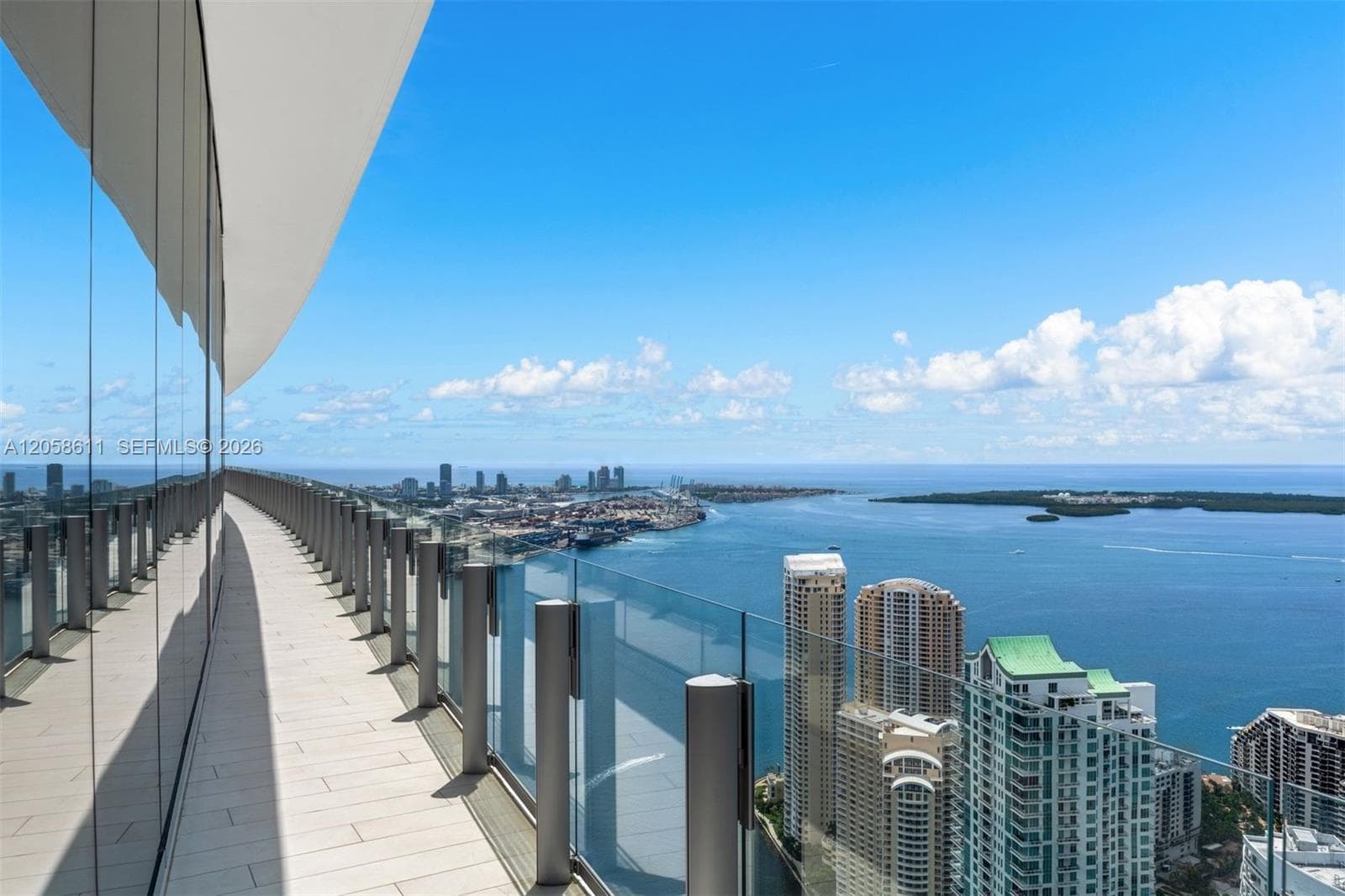 300 Biscayne Boulevard Way 5801C photo 21