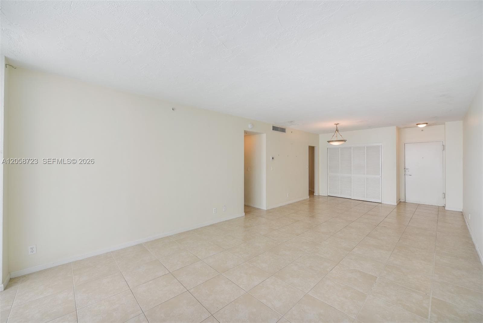 3001 S Ocean Dr 749 photo 6