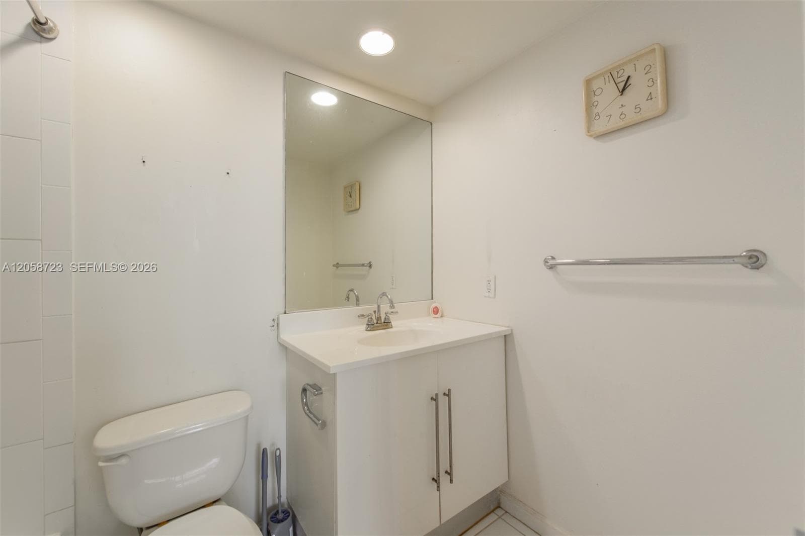 3001 S Ocean Dr 749 photo 18