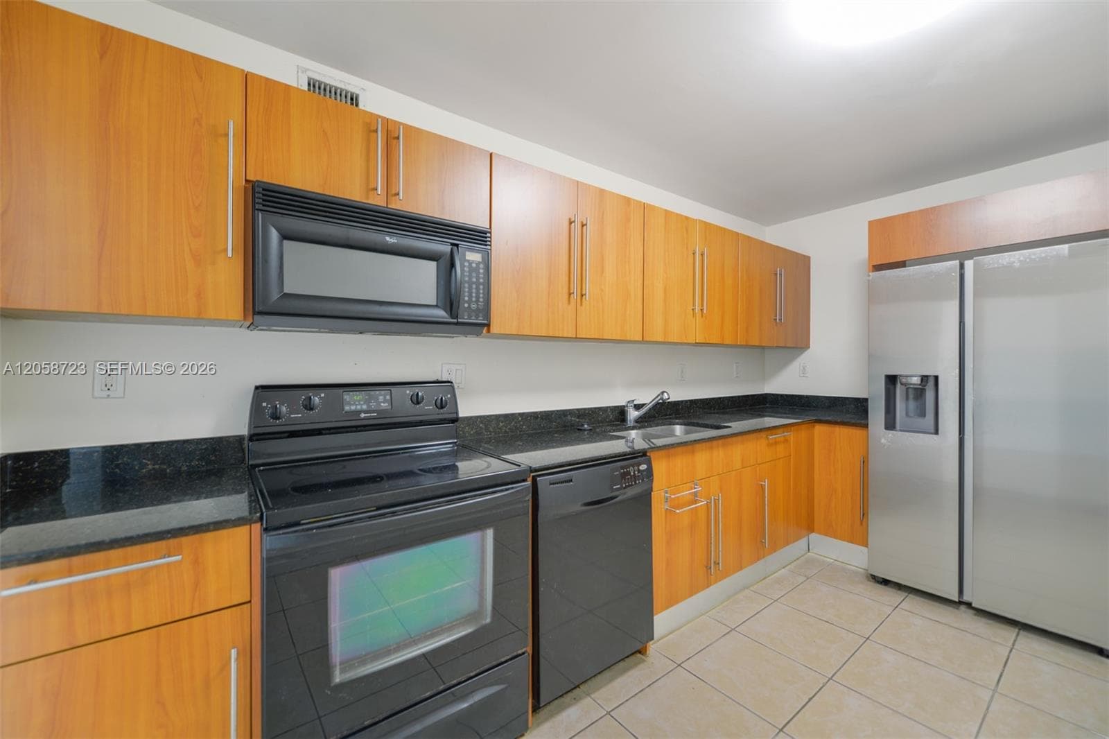 3001 S Ocean Dr 749 photo 8