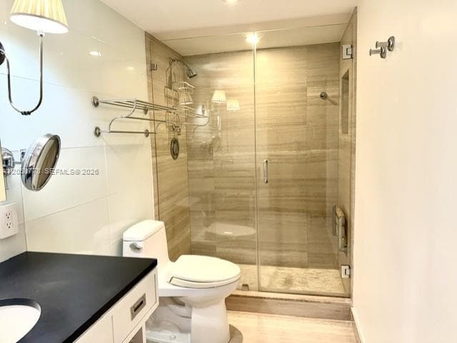 90 Edgewater Dr 515 photo 9
