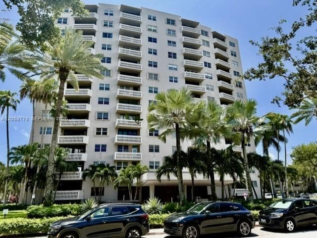 90 Edgewater Dr 515 photo 15