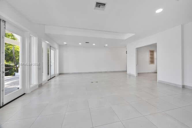 621 N Mashta Drive photo 6