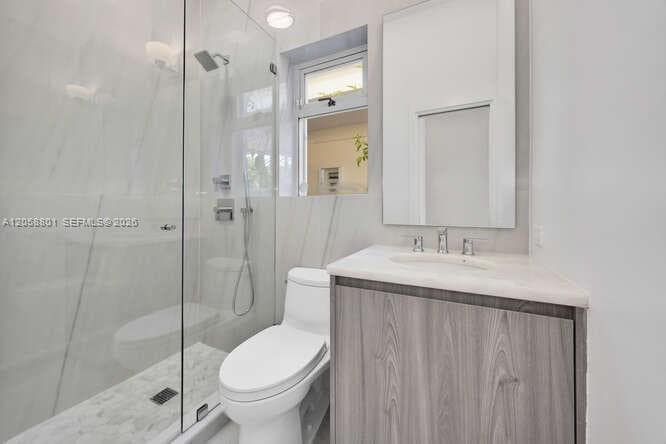 621 N Mashta Drive photo 13