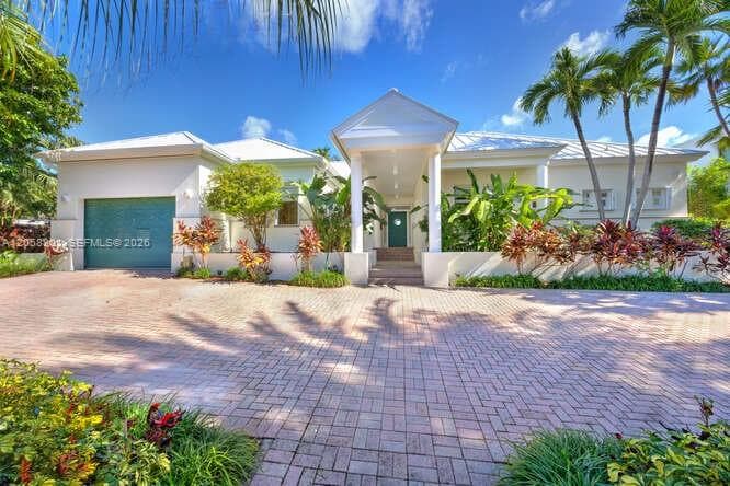 621 N Mashta Drive photo 4