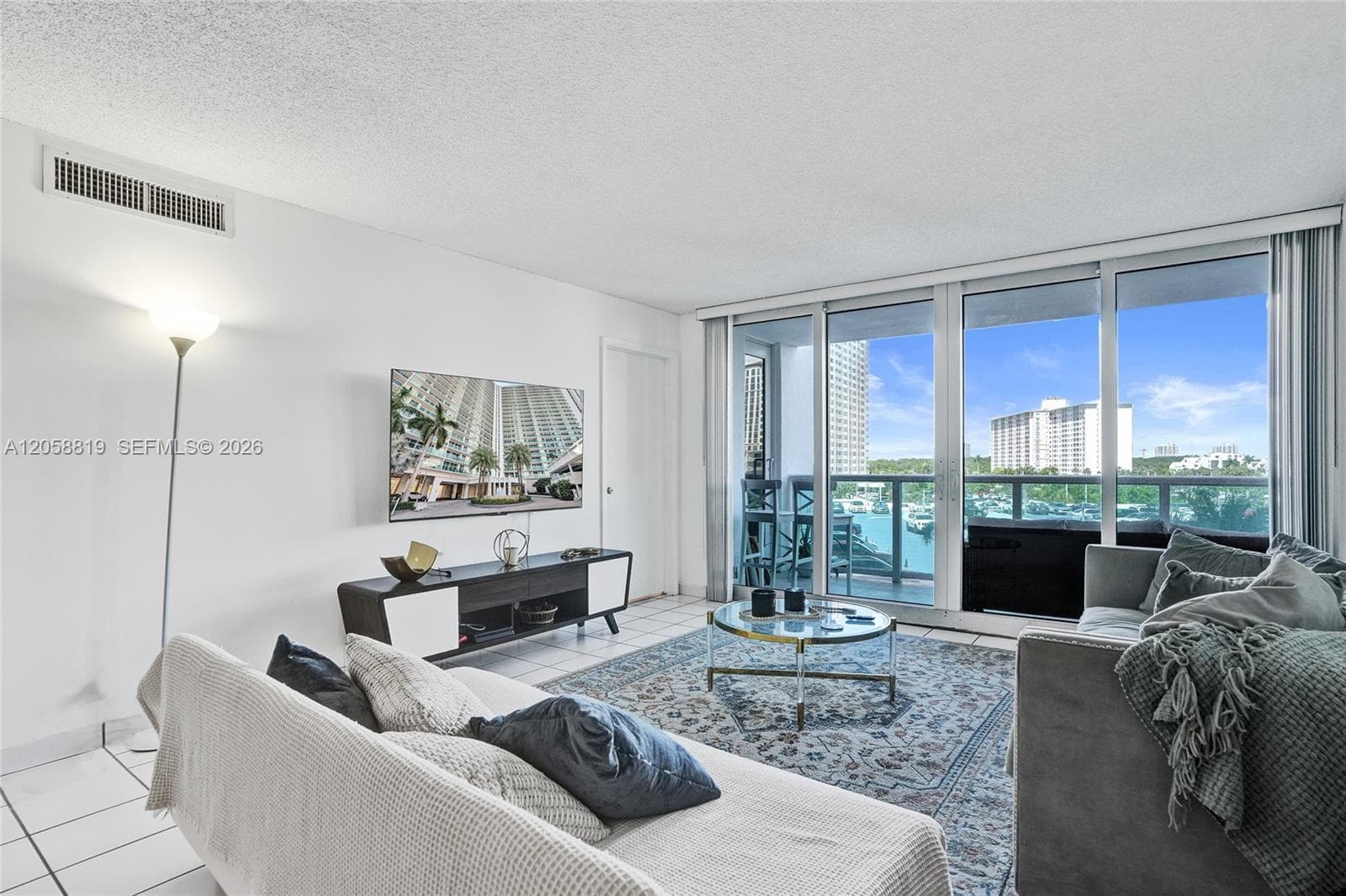 100 Bayview Dr 401 photo 15