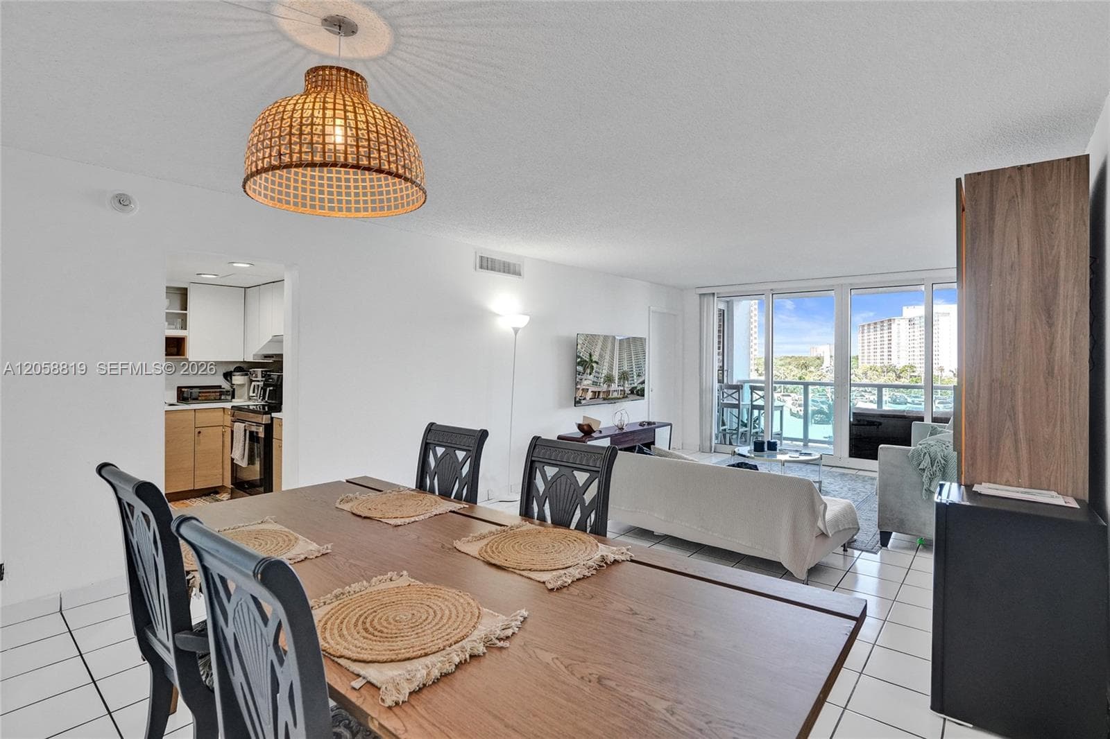 100 Bayview Dr 401 photo 11