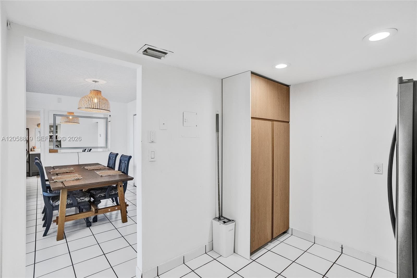 100 Bayview Dr 401 photo 4