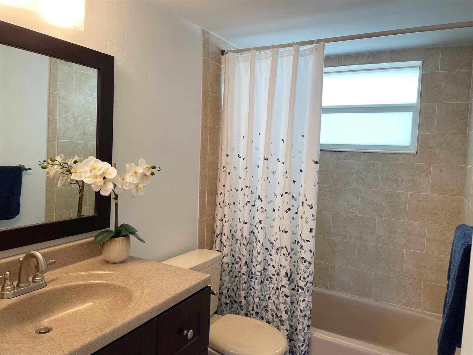 37 Yacht Club Drive 303 photo 7