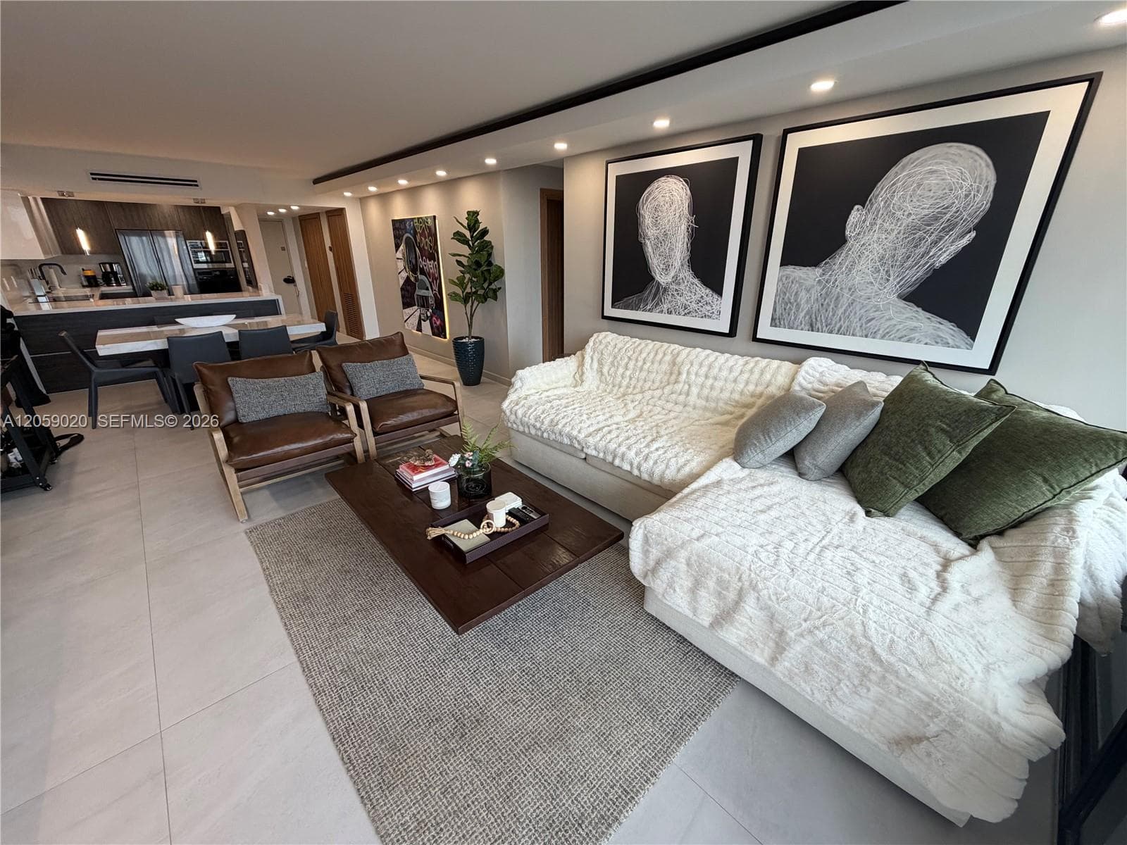 3701 N Country Club Dr 1209 photo 4