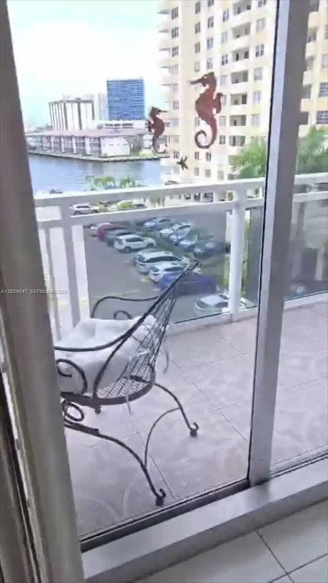 1849 S Ocean Dr 501 photo 16