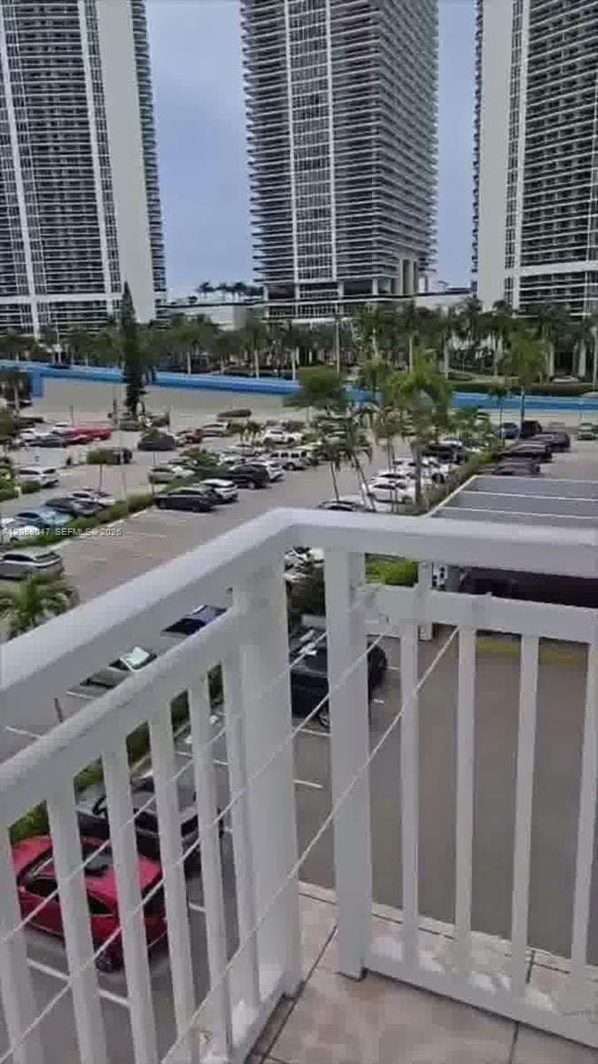1849 S Ocean Dr 501 photo 18