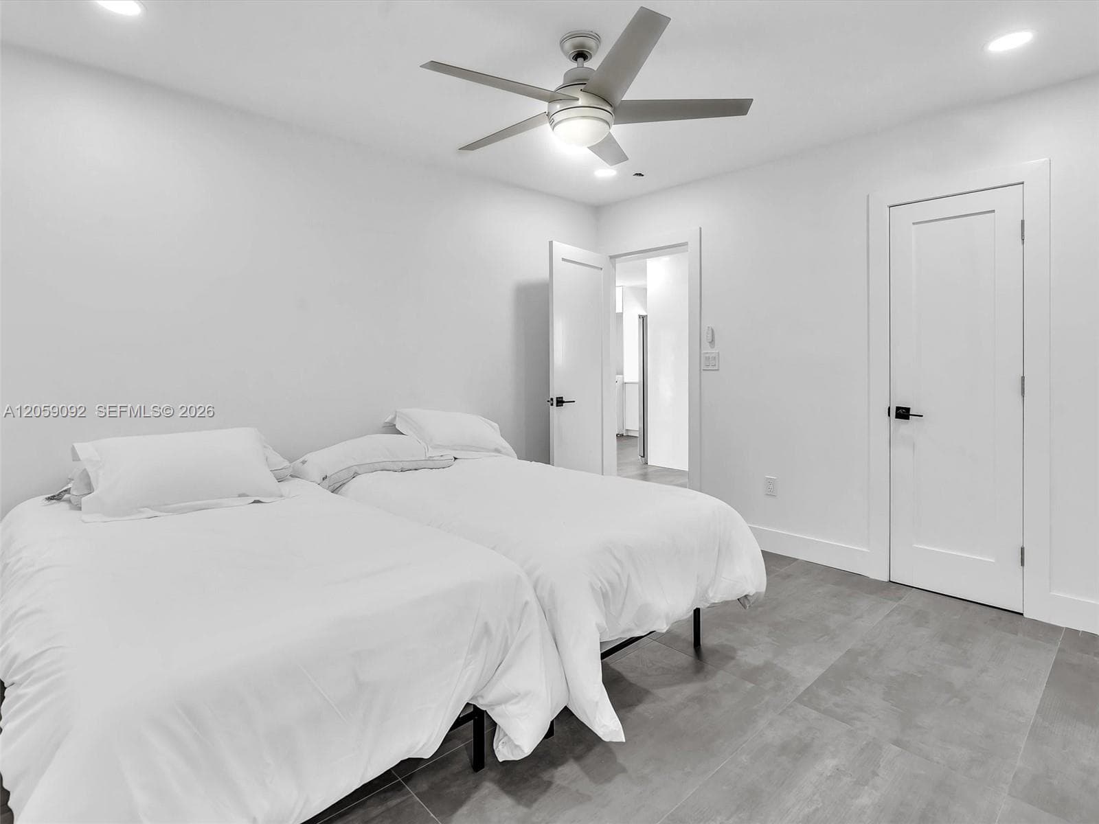 11900 N Bayshore Dr 205 photo 12