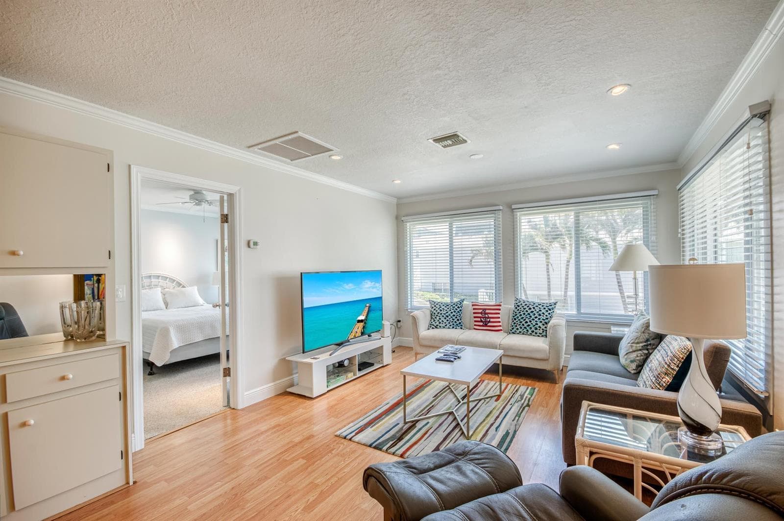1501 NE Ocean Boulevard 8 photo 8