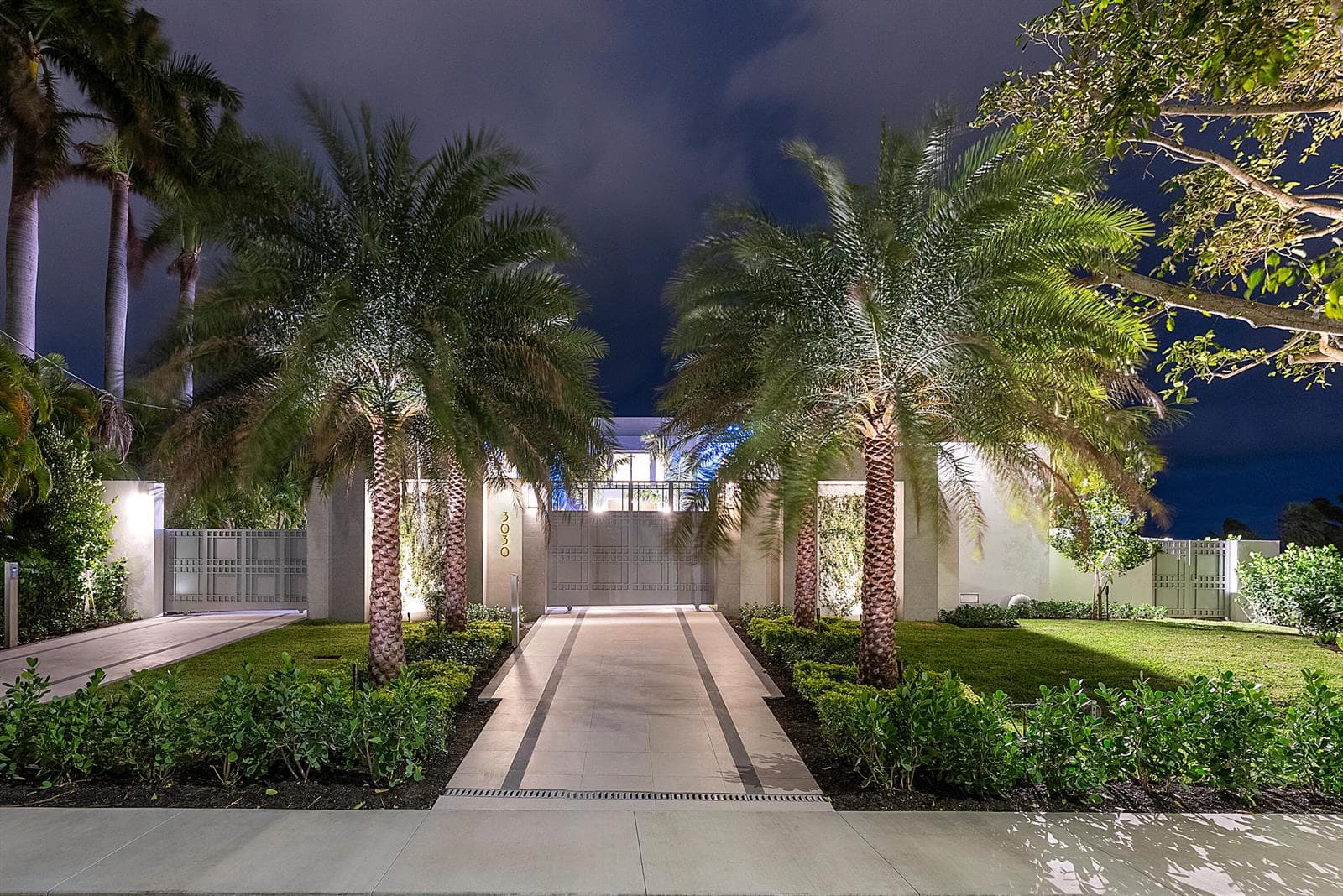 3030 WASHINGTON Road photo 2