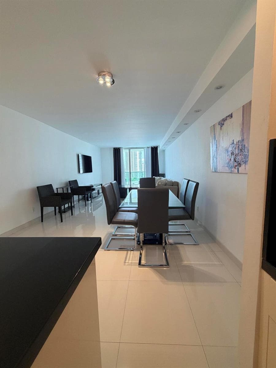 19390 COLLINS Avenue 1603 photo 13