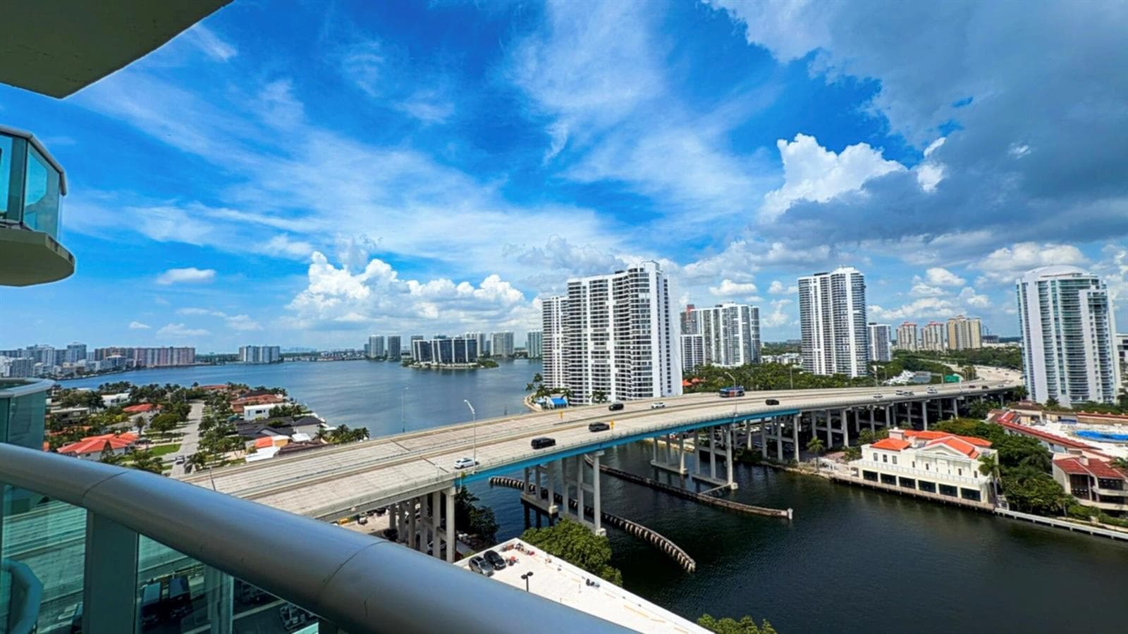 19390 COLLINS Avenue 1603 photo 1