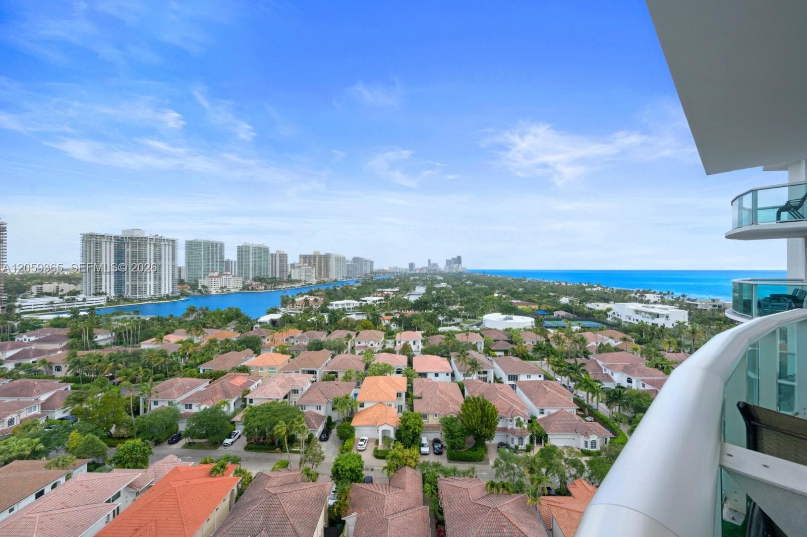19370 Collins Ave 1622 photo 1