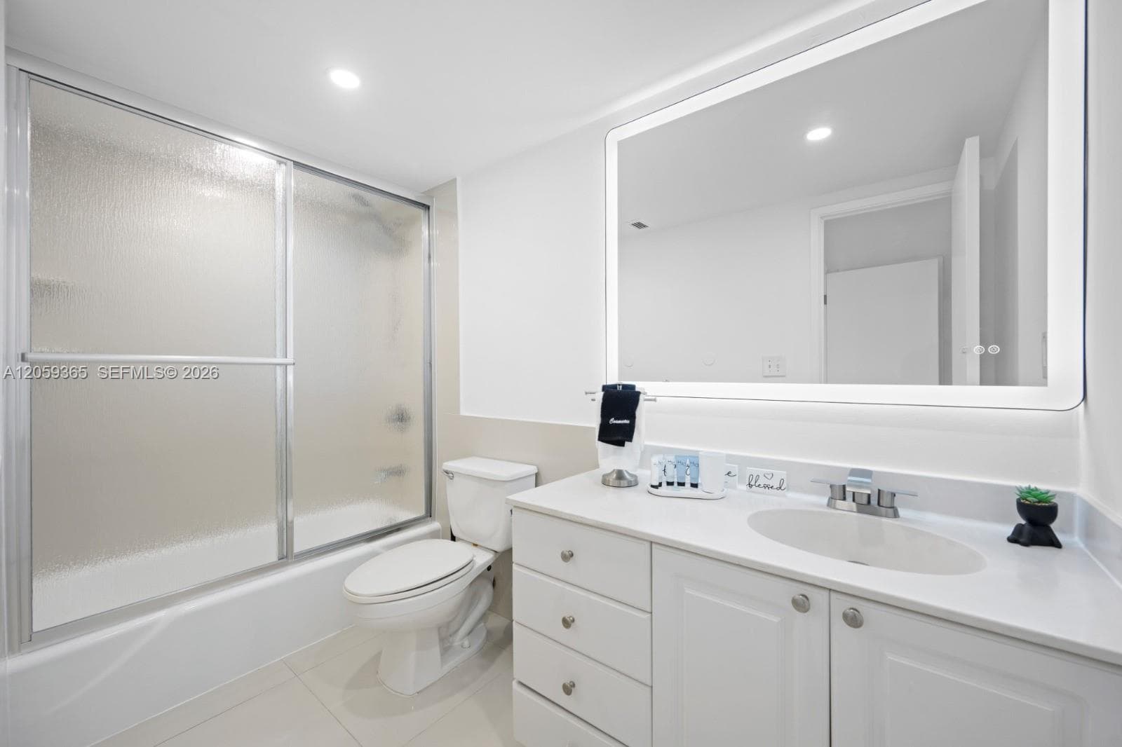 19370 Collins Ave 1622 photo 14