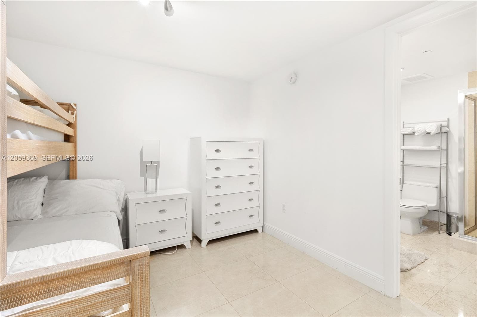 1800 S Ocean Dr 3008 photo 21