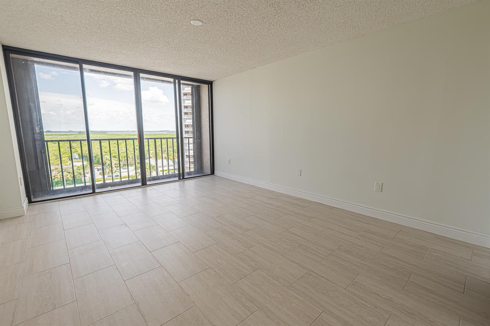 5047 N Hwy A1A #705 photo 8