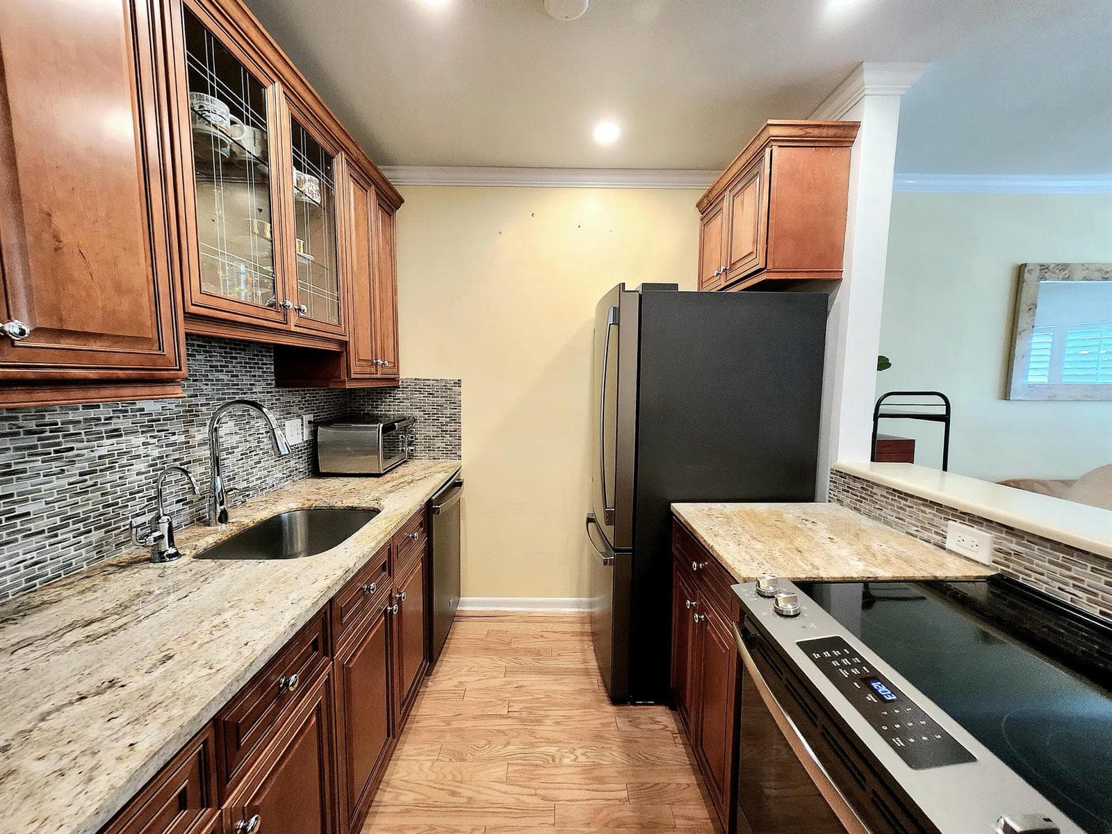 1001 NE 8th Avenue 212 photo 17