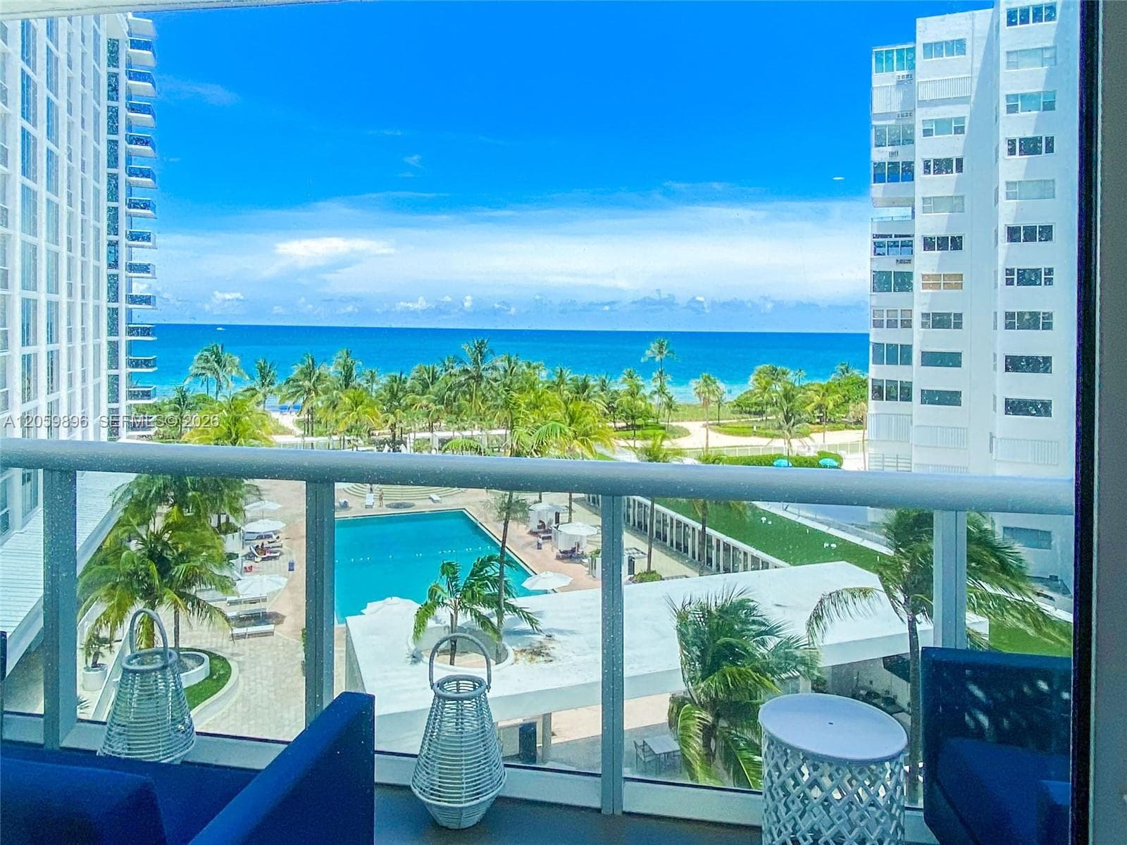 10275 Collins Ave 519 photo 2