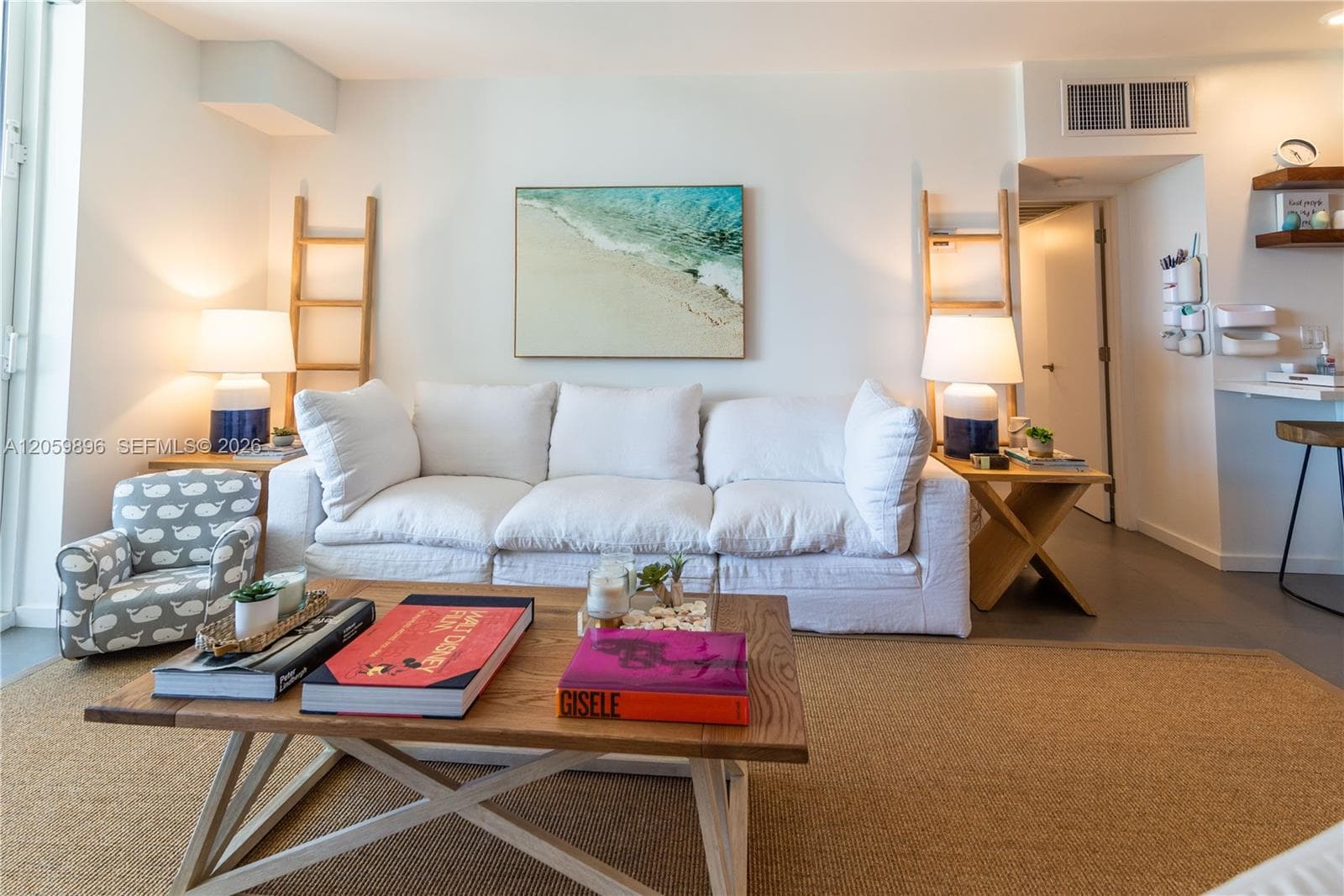 10275 Collins Ave 519 photo 7