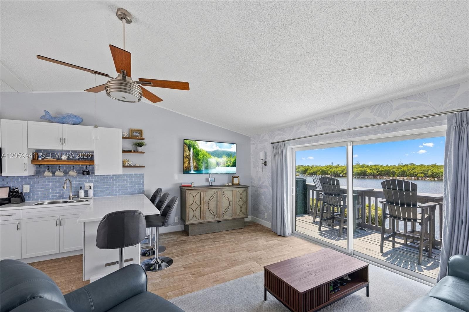 1800 N Ocean Dr 203 photo 12