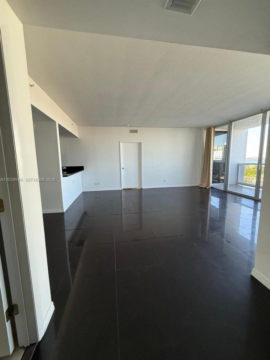 7929 West Dr 802 photo 6