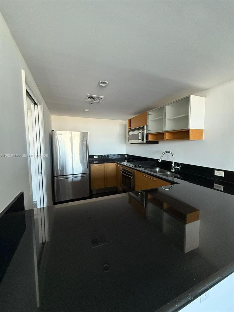 7929 West Dr 802 photo 13