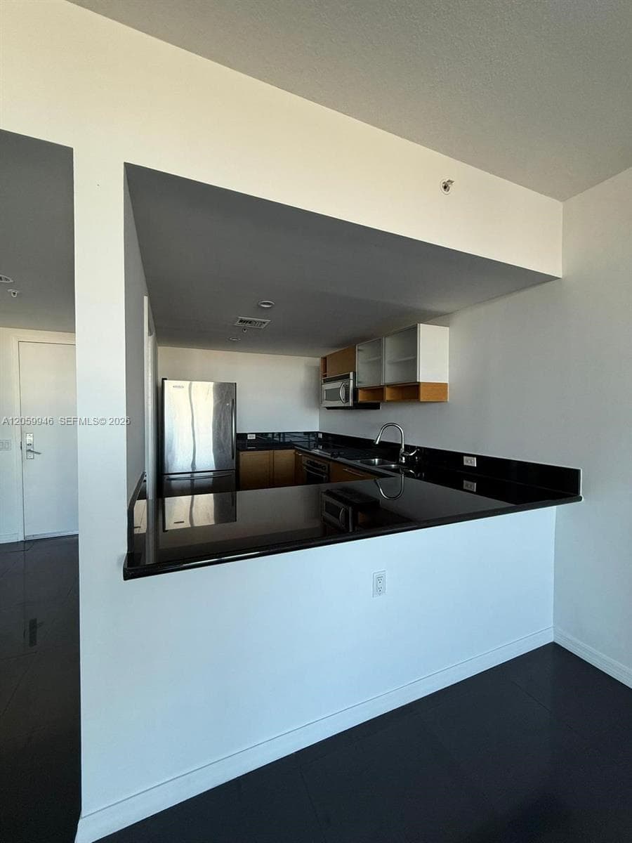 7929 West Dr 802 photo 14