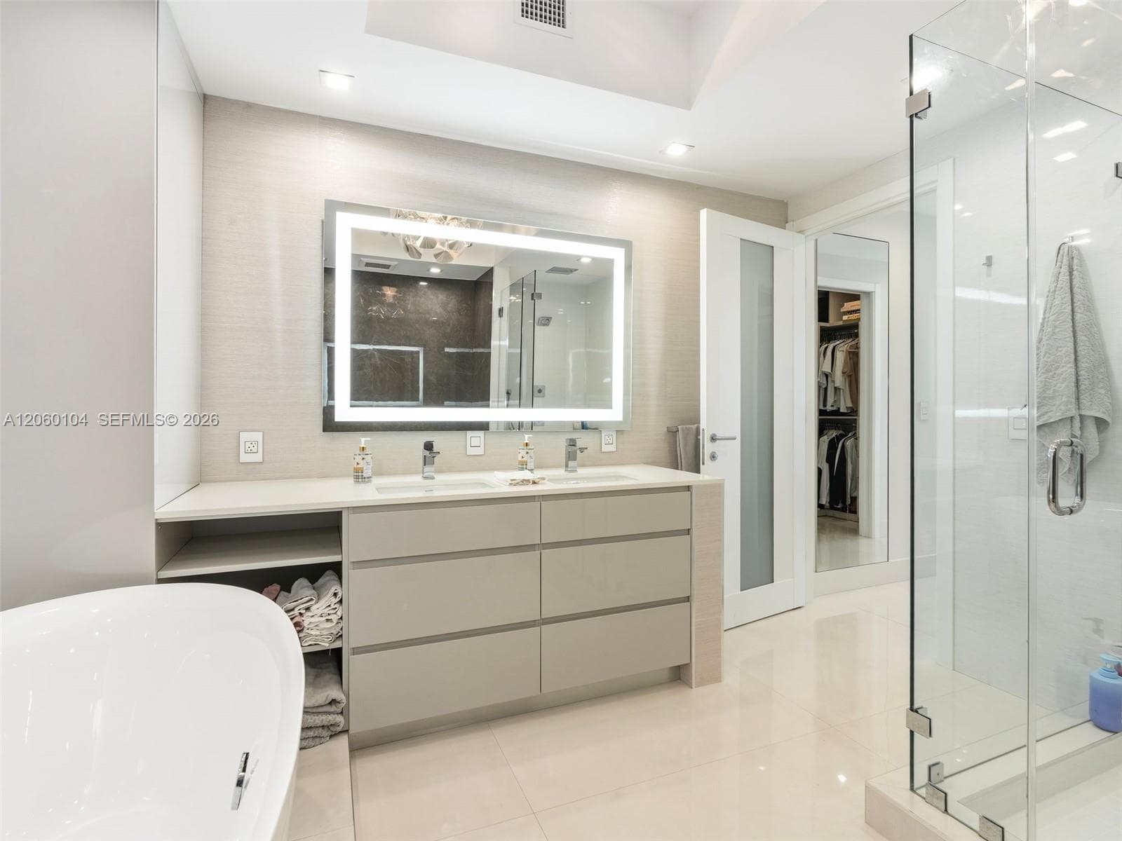 18201 Collins Ave 4106 photo 23