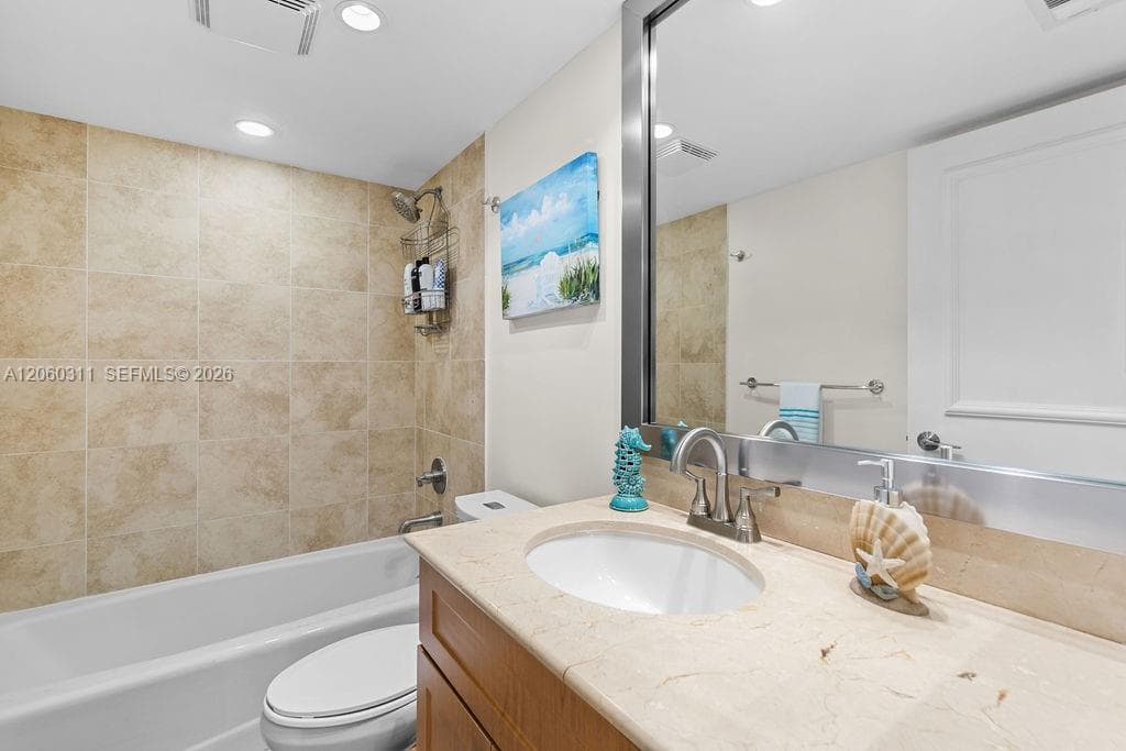 251 Crandon Blvd 325 photo 12