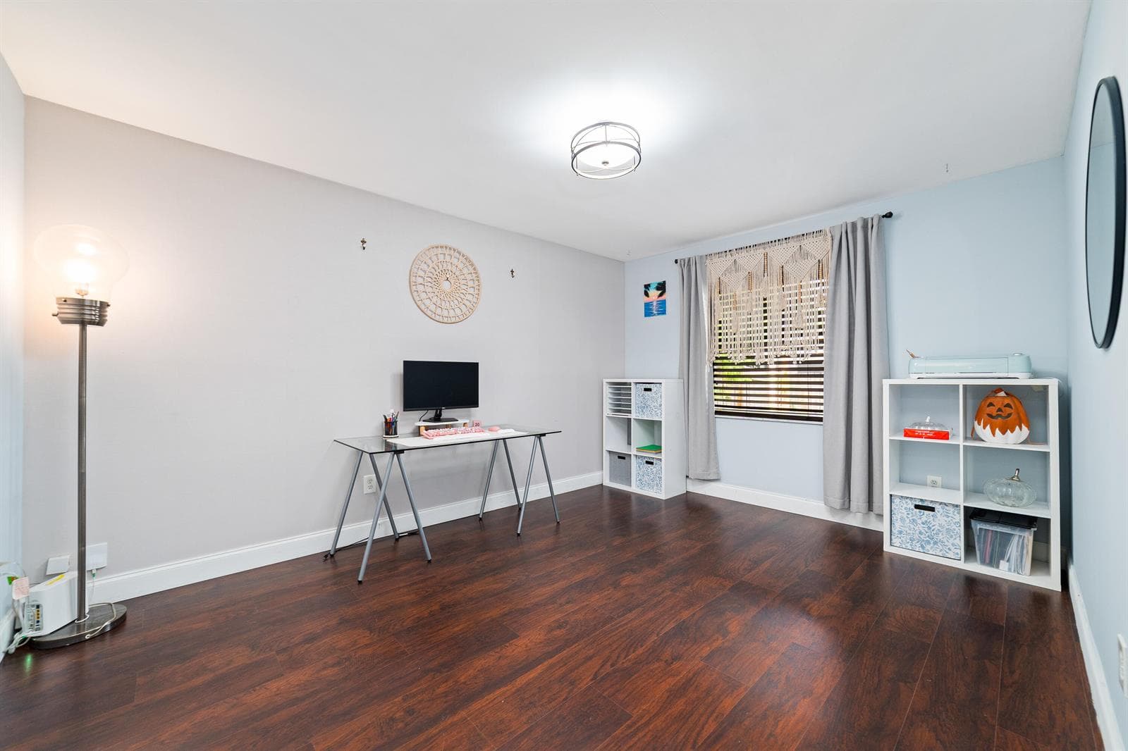 110 W Mango Road photo 13