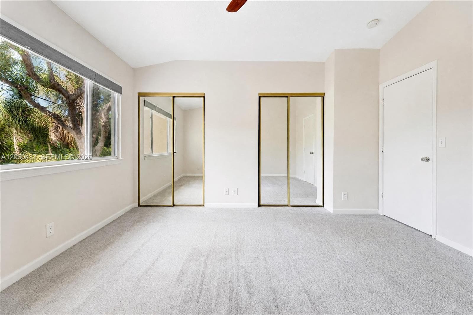 932 Kokomo Key Ln photo 12