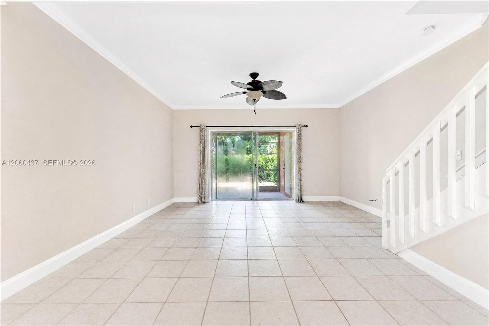 932 Kokomo Key Ln photo 4