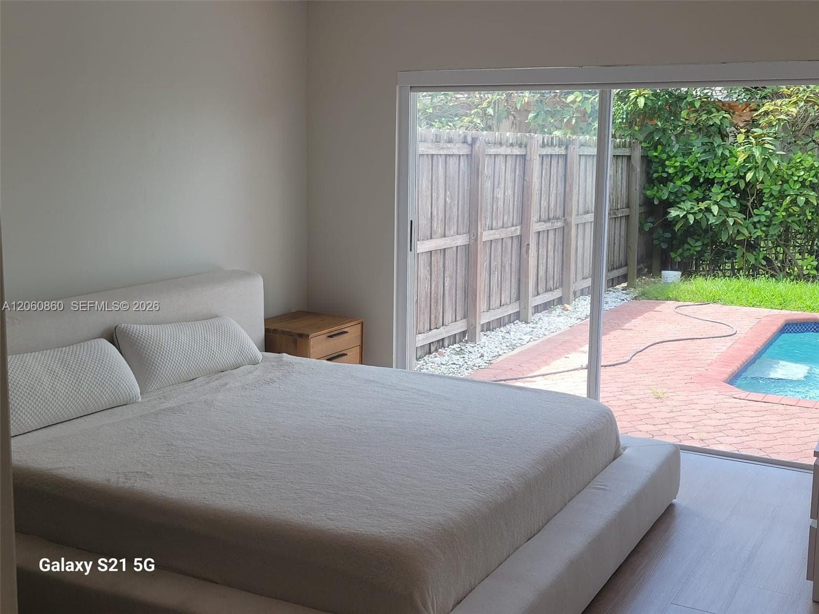 13242 SW 146th St 13242 photo 17