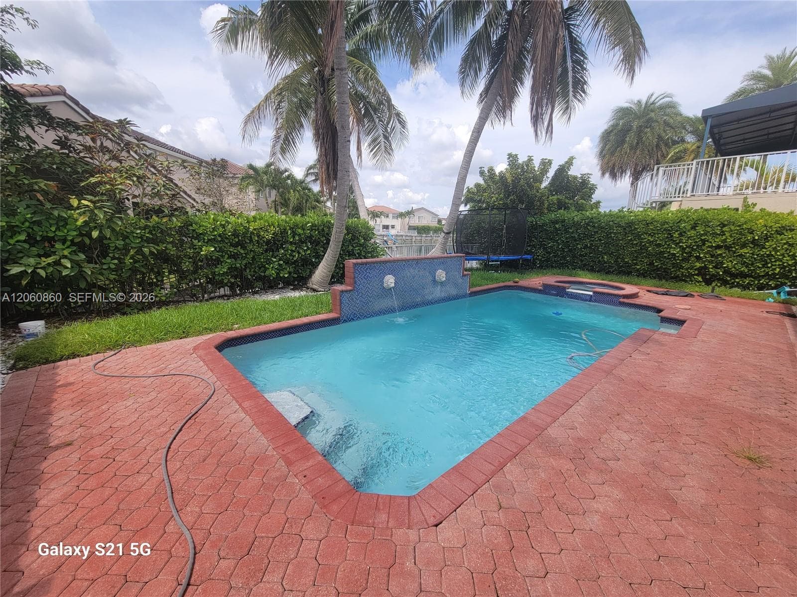13242 SW 146th St 13242 photo 1